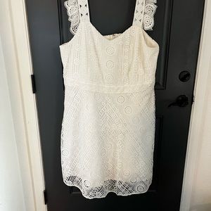 City Chic White Lace Dress with Lace Flutter Sleeves XXL/24